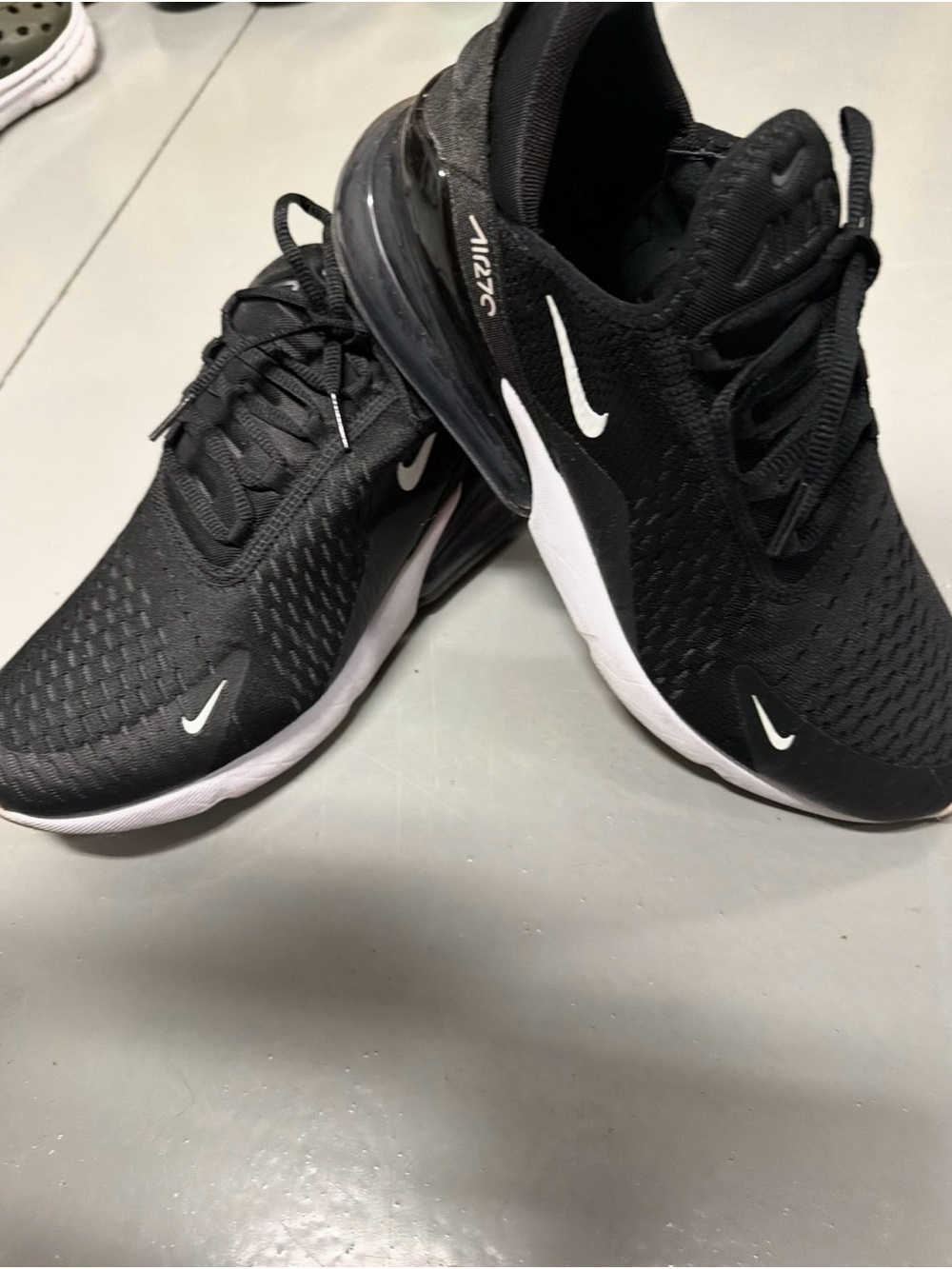 Nike Air Max 270